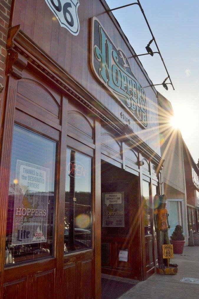 Hoppers Pub