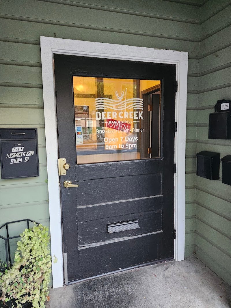 Deer Creek Bar & Grill